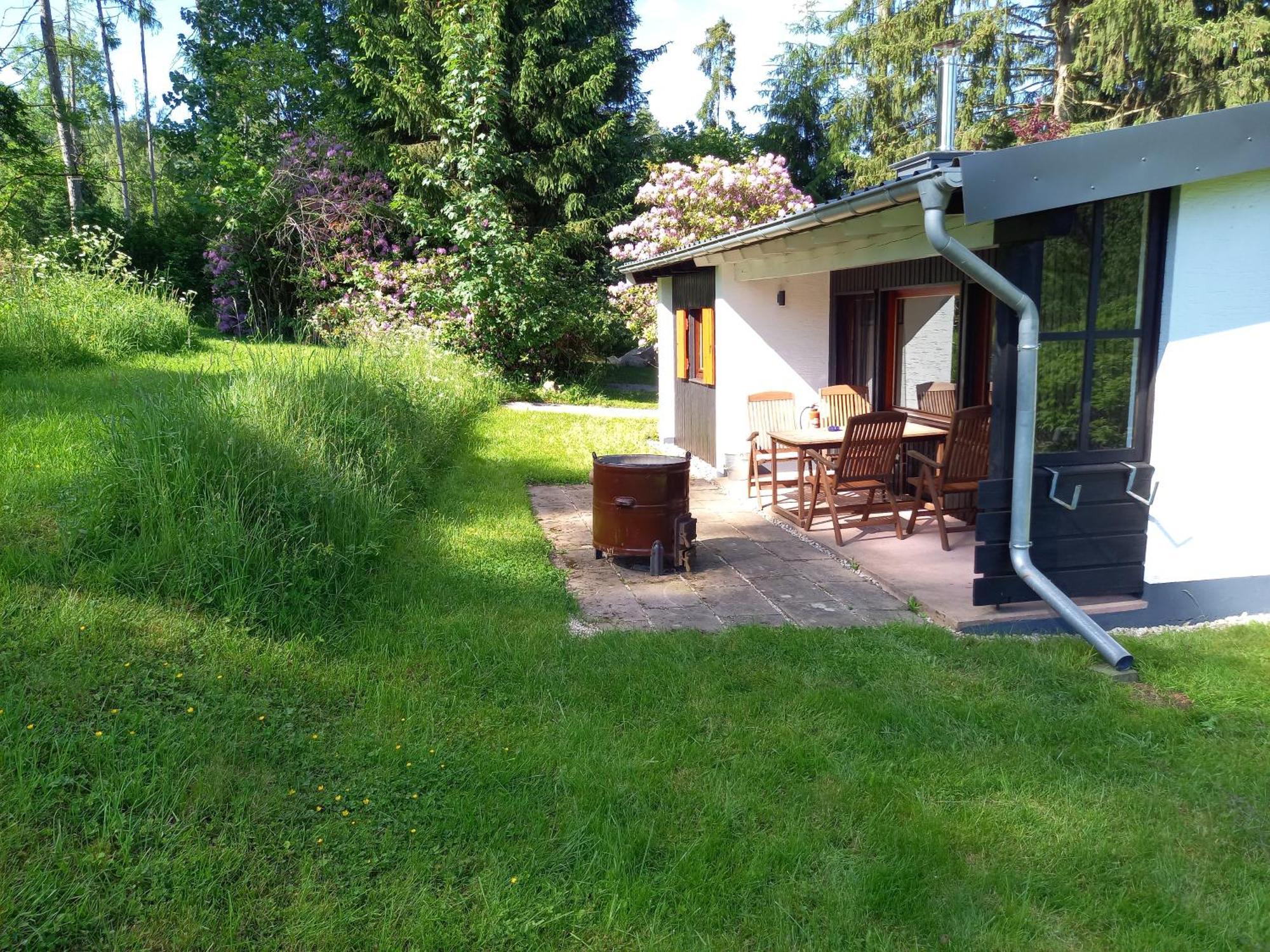Explorer'S Lodge & Camping Helminghausen Exteriör bild