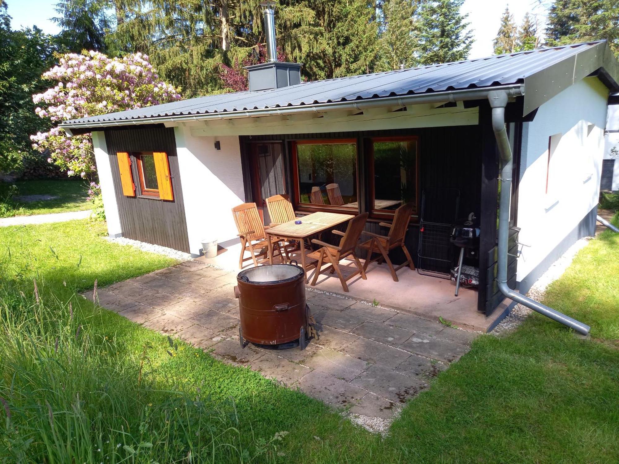 Explorer'S Lodge & Camping Helminghausen Exteriör bild