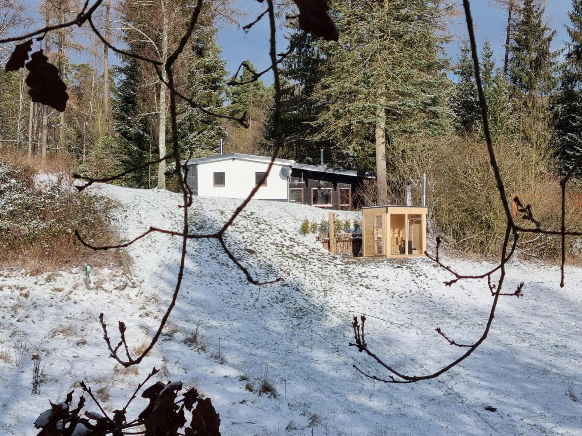Explorer'S Lodge & Camping Helminghausen Exteriör bild